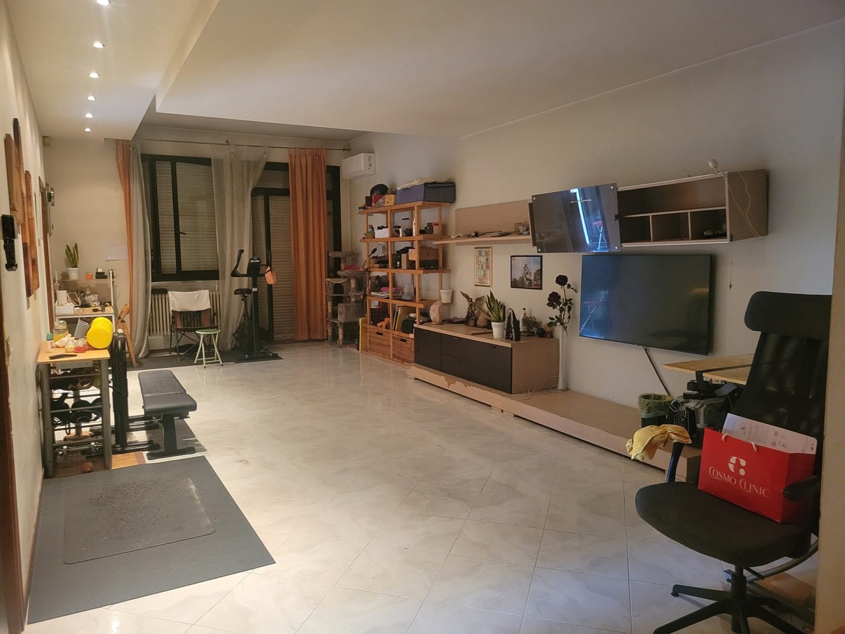 Soggiorno prima del progetto di restyling